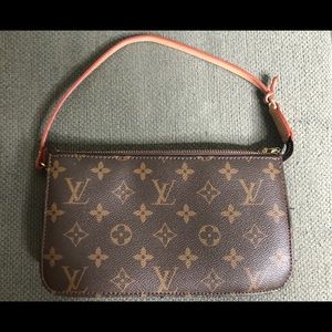 louis vuitton pochette handbag